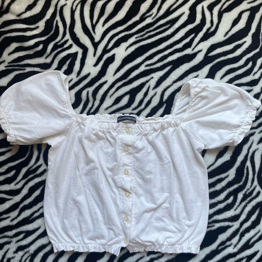 Brandy Farmer top off the shoulder/ on shoulder